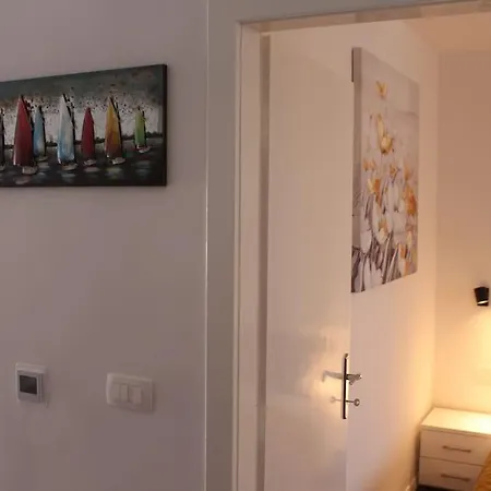 Town Center Fabi Split