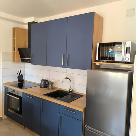 Town Center Fabi Apartment *