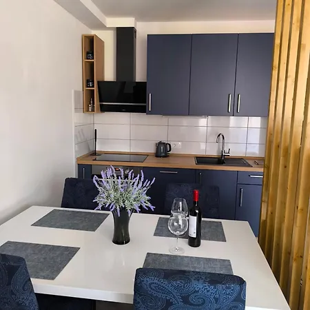 Town Center Fabi Split